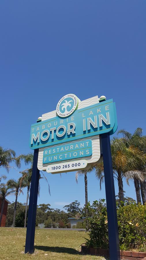 Tabourie Lake Motor Inn Buitenkant foto