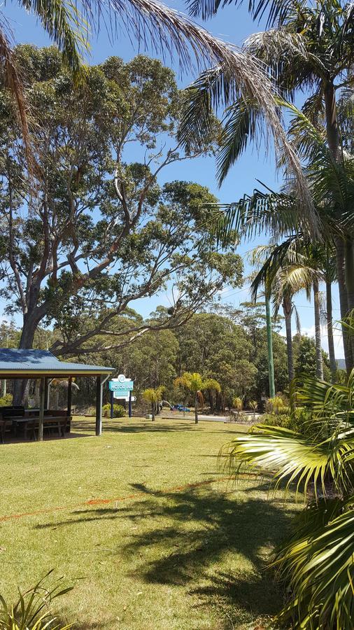 Tabourie Lake Motor Inn Buitenkant foto
